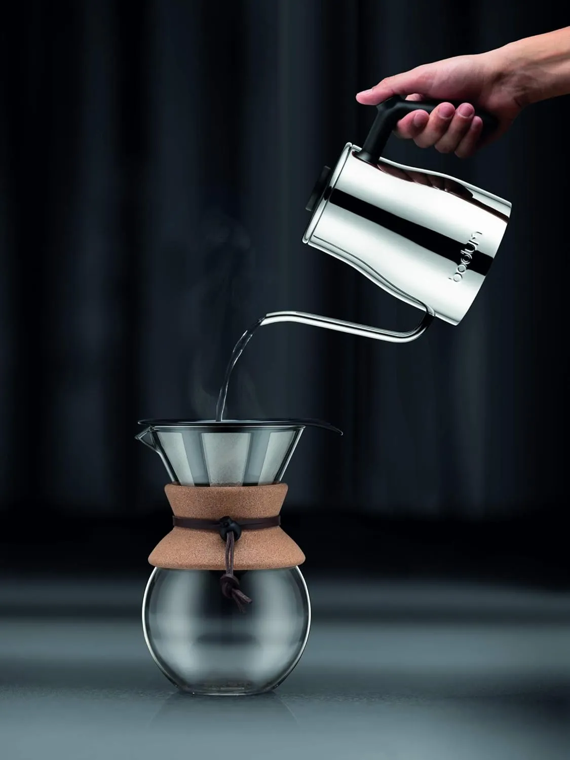 Bodum Bistro Gooseneck Stovetop Water Kettle, Chrome, 34 Ounce