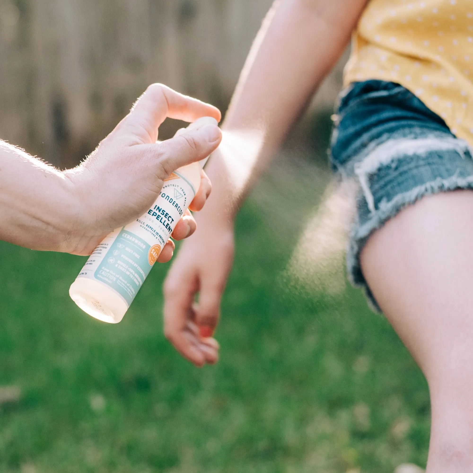 Cedarwood Insect Repellent for Family with Natural Essential Oils