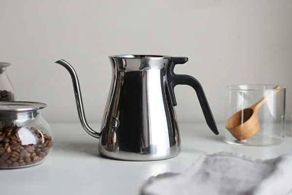 Kinto Pour Over Kettle - Mirror Stainless
