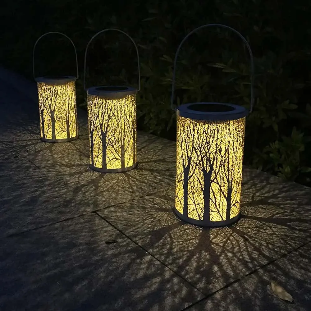 Maple Leaf Solar Garden Lantern