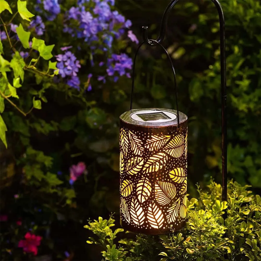 Maple Leaf Solar Garden Lantern