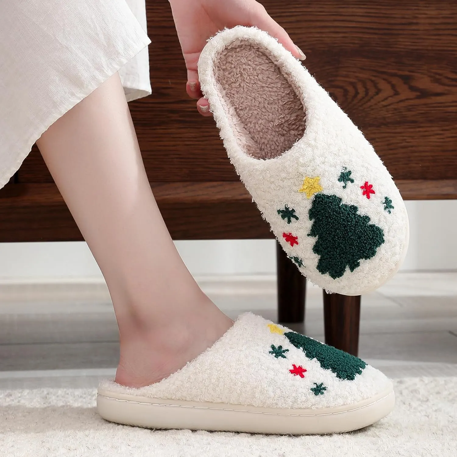 Menore Memory Foam Slippers for Womens Mens Plush Warm Spooky Lantern Cute Slippers House Shoes