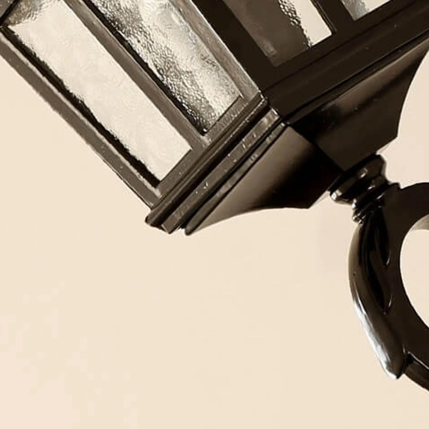 Taavita Retro Glass Aluminum Outdoor Lantern Waterproof 1-Light Wall Sconce