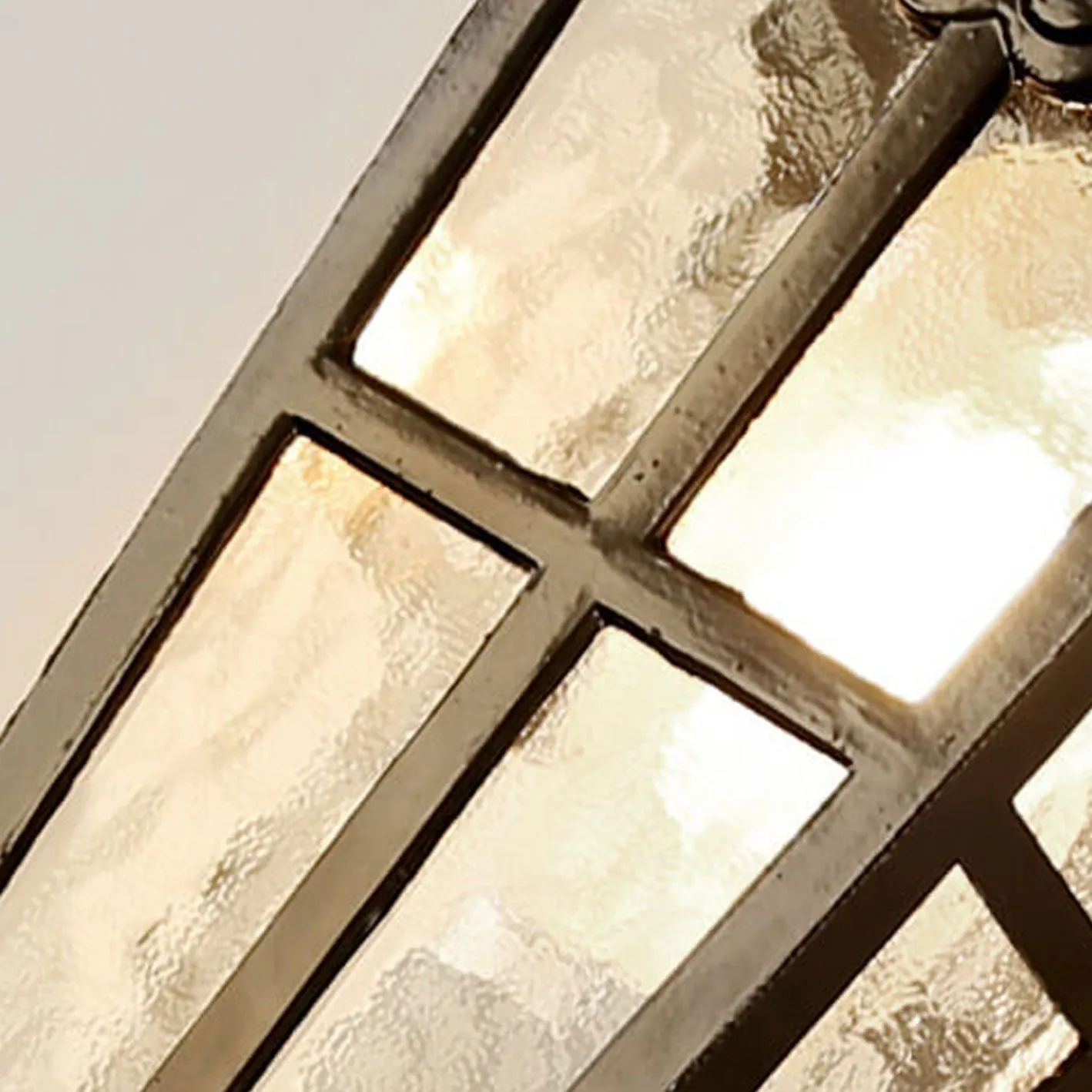 Taavita Retro Glass Aluminum Outdoor Lantern Waterproof 1-Light Wall Sconce