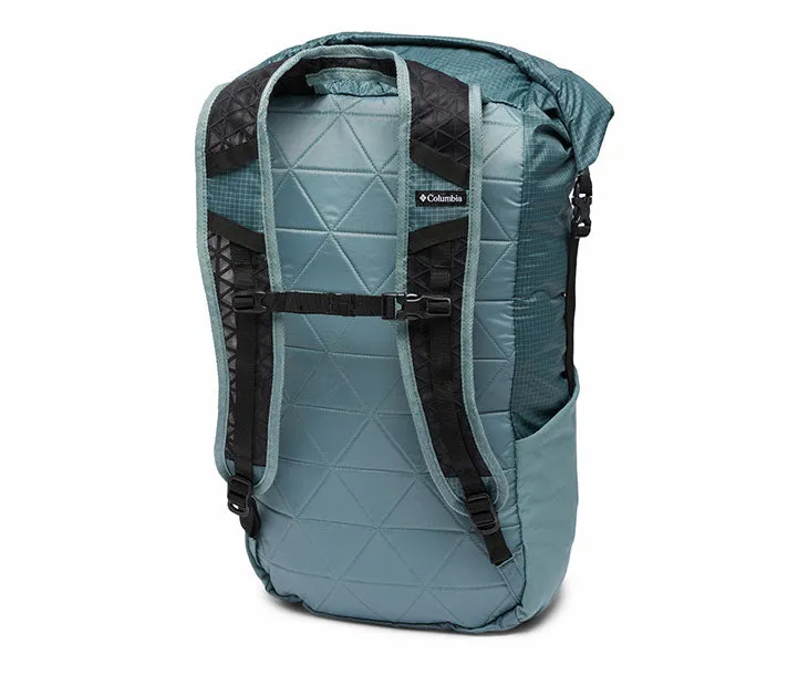 TandeTrail 22L Backpack