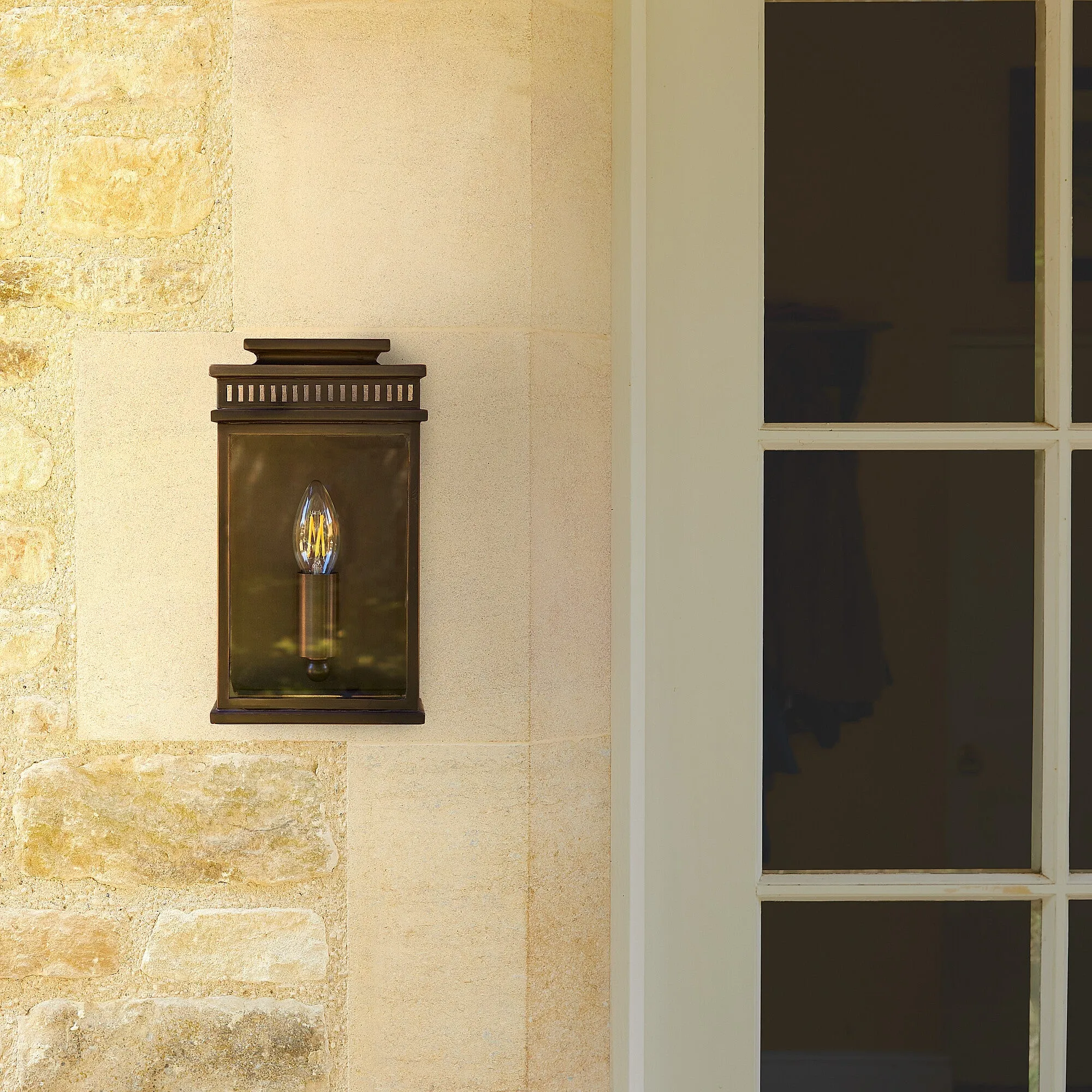 Tenby exterior IP44 wall light in antique bronze