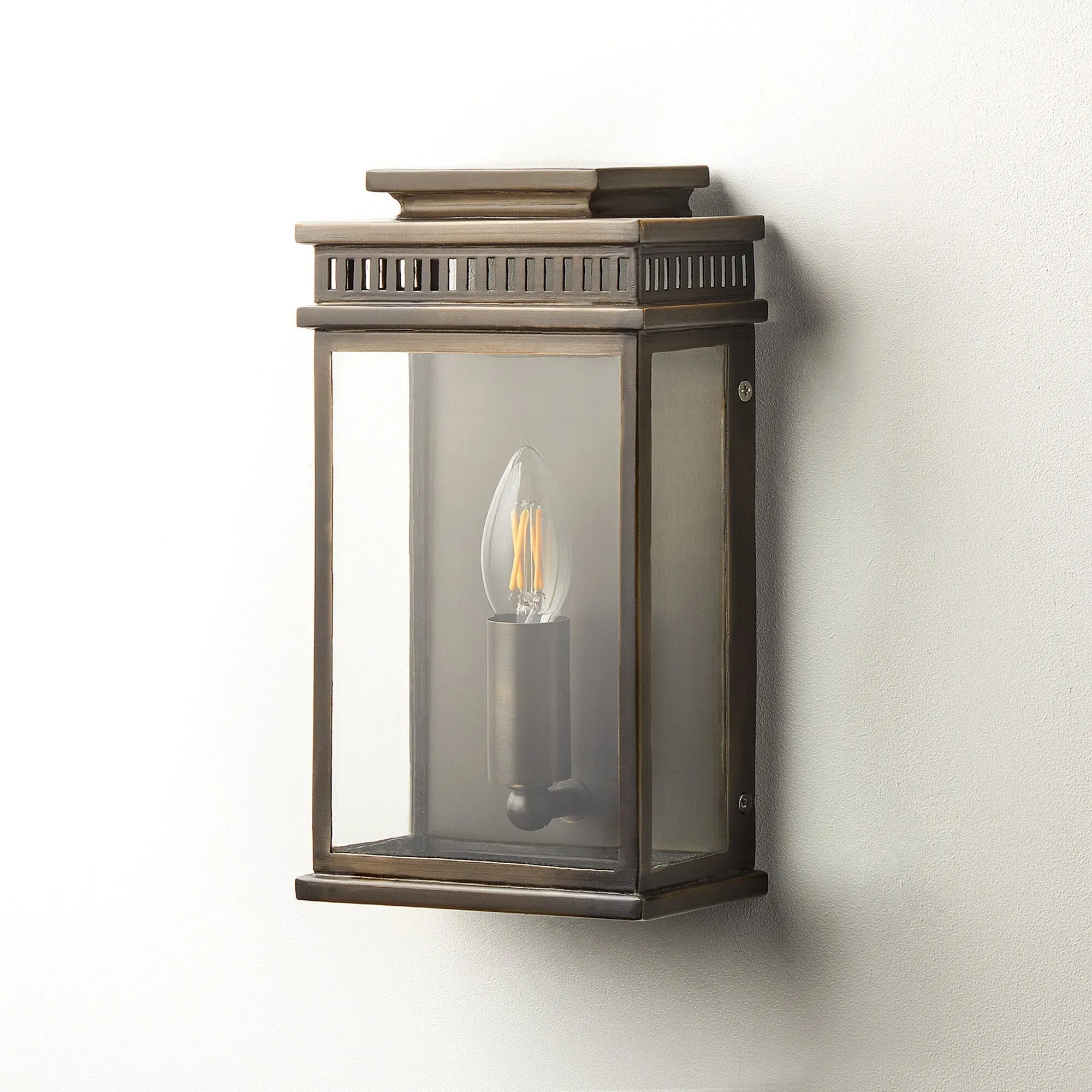 Tenby exterior IP44 wall light in antique bronze