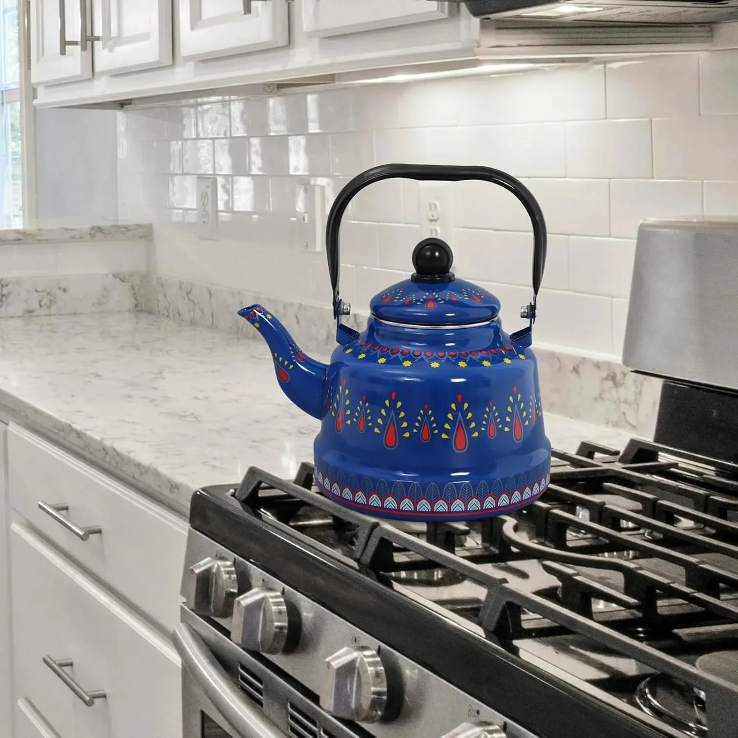Vintage Enamel Tea Kettle with Ergonomic Folding Handle Camping Coffee Pot for Gas and Induction Stoves(Yellow,2.5L)