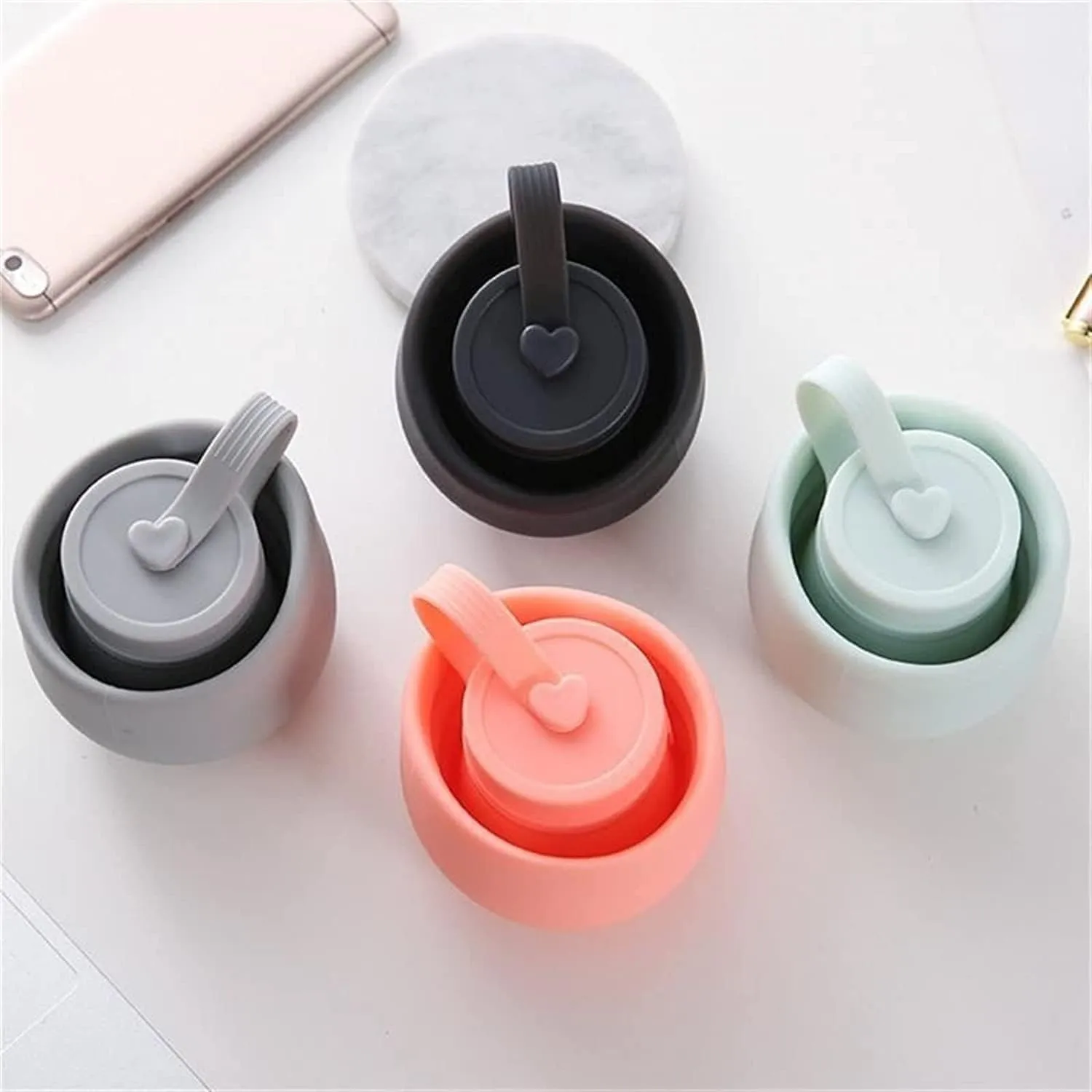 Water Bottle Silicone Folding Kettle High Temperature Resistant Outdoor Mountaineering Sports Kettle Travel Portable Cup(Black)