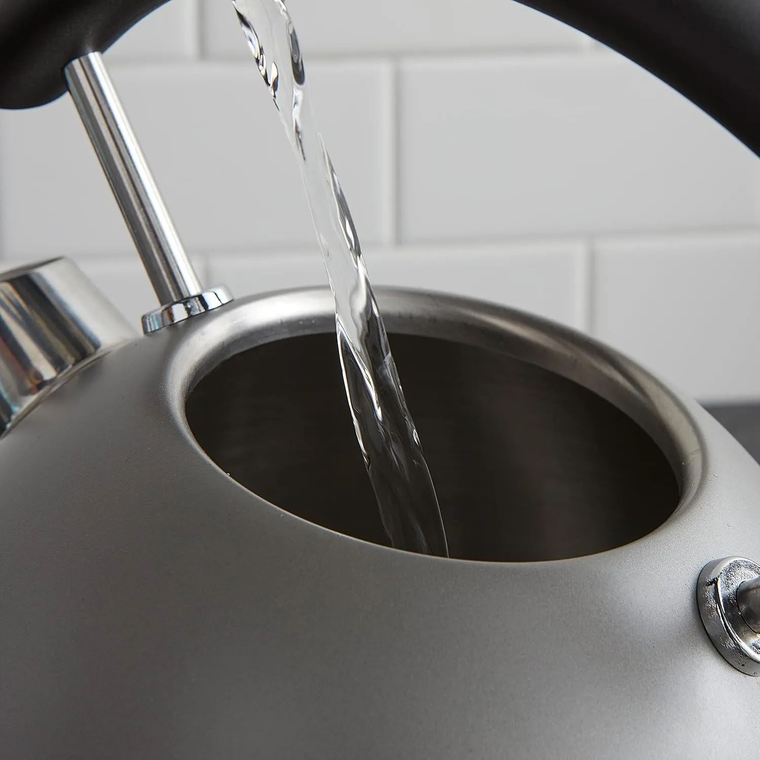 West Bend Electric Kettle Retro-Styled Stainless Steel 1500 Watts with Auto-Shutoff & Boil-Dry Protection, 1.7-Liter, Gray